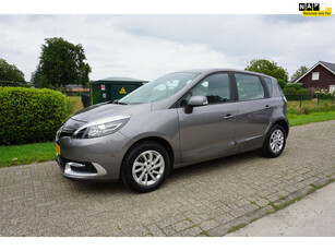 Renault Scénic 1.2 TCe Expression dealer onderhouden