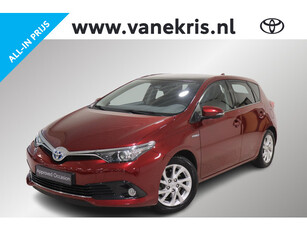 Toyota Auris 1.8 Hybrid Volcano Edition , Pano, All season banden, Trekhaak, Dealer onderhouden!