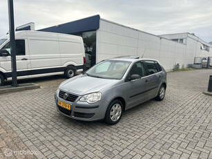 Volkswagen Polo 1.2 Optive Clima PDC Schuifkanteldak