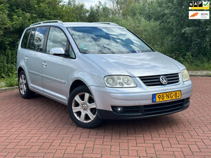 Volkswagen Touran 1.6-16V FSI Highline 7 Persoons/Airco/Nap