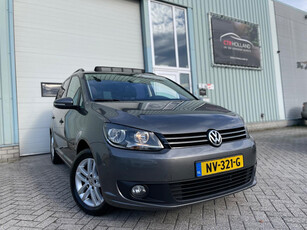 Volkswagen Touran 1.6 TDI Highline BlueMotion (bj 2013) PANO|CLIMA|PDC|NETTE STAAT!