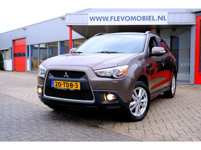 Mitsubishi ASX 1.6 Intense ClearTec Pano|1e Eig|Xenon|Clima|LMV