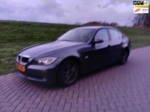 BMW 3-serie 318i High Executive Sedan Cruise Climate