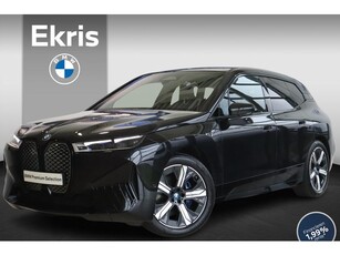 BMW iX xDrive40 Sport Pakket Driving Assistant Plus