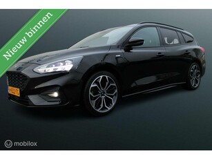 Ford Focus Wagon 1.0 EcoBoost ST line125 PK Business