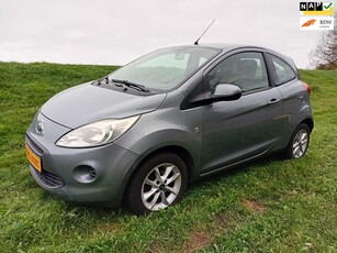 Ford Ka 1.2i Style start/stop Airco Lichtmetalen velgen APK