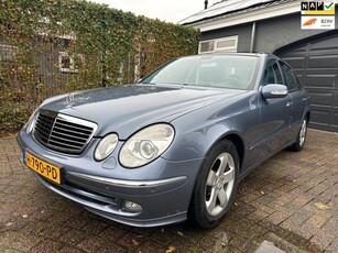 Mercedes-Benz E-klasse 200 K. Pano, BTW, Youngtimer!