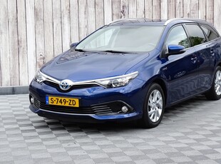 TOYOTA AURIS Touring Sports 1.8 Hybr. Dynamic