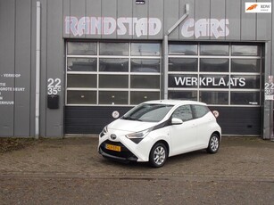 Toyota Aygo 1.0 VVT-i x-play Airco Bluetooth Elek Pakket