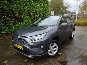 Toyota RAV4 2.5 Hybrid AWD Style