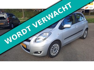 Toyota Yaris 1.3 VVTi 101pk 5-deurs Clima 2e eigenaar