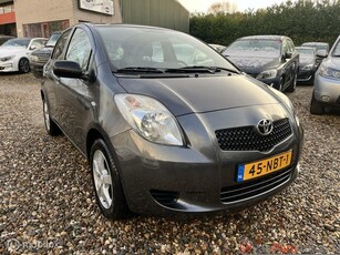 Toyota Yaris 1.3 VVTi Cool,Airco,5drs,Trekhaak.