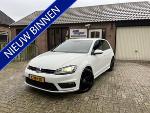 Volkswagen Golf 1.2 TSI R-line Xenon Adaptive Cruise 19