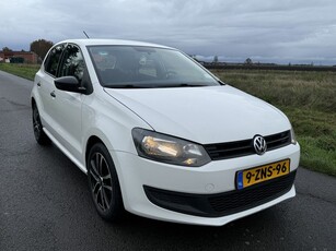 Volkswagen Polo 1.2 Easyline Airco/5-DRS/10-2025 APK!/LMV