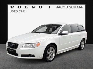 Volvo V70 T4 Momentum Automaat / bi-xenon koplampen /