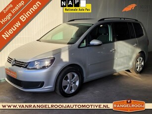 VW Touran 1.2 TSI Comfortline, clima, cruise, pdc, navi