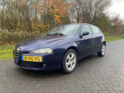 Alfa Romeo 147 1.6 T.Spark Distinctive verkocht