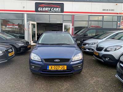 Ford FOCUS 1.6-16V Champion AIRCO-ELEKT.RAMEN-5 DEURS