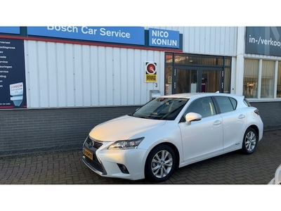 Lexus CT Benzine