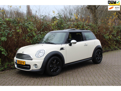 Mini Mini 1.6 Cooper 10 Years II *Pano *Leer *Navi