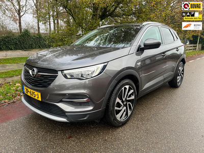 Opel Grandland X 1.2 Turbo Business Executive Navi, PDC, Clima