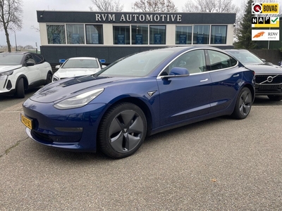 Tesla Model 3 RWD Plus Org. NL. NAP KM. | AUTOPILOT | VERW. VOORSTOELEN | RIJKLAARPRIJS INC. 12 MND. BOVAGGARANTIE