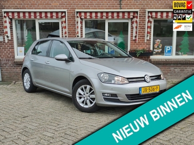 Volkswagen Golf Benzine