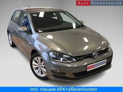 Volkswagen Golf Benzine