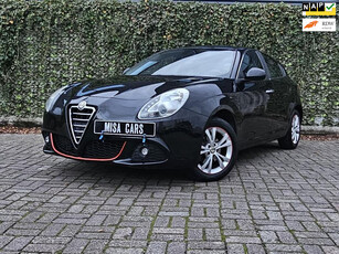 Alfa Romeo Giulietta 1.4 T Distinctive APK Airco Cruise Sport Velgen