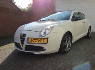 Alfa Romeo Mito 1.4 SBK 105PK Airco Bluetooth nieuwe APK