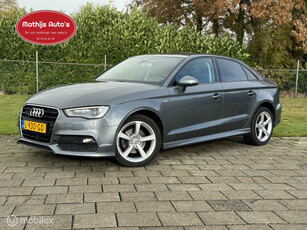 Audi A3 Limousine 1.6 TDI Ambition DSG S-line Adaptive Cruise!