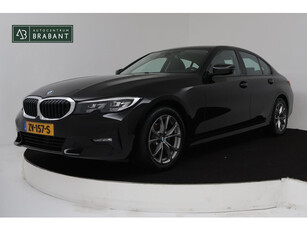 BMW 3-serie 320i Executive Edition Automaat (NAVIGATIE, CARPLAY, LEDER, 1e EIGENAAR, DEALER ONDERHOUDEN)