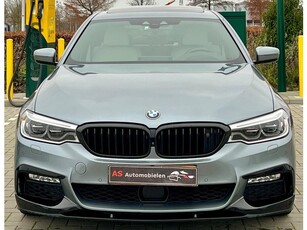 BMW 5-serie 530e M PAKKET NIGHT VISION/MASSAGE/DAK ALLE