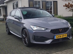 Cupra Leon VZ Performance Copper 1.4 e-Hybrid 245PK Pano/ACC/Navi/Camera/DC