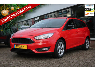 Ford Focus Wagon 1.5 Titanium CLIMA_GR-NAVI_AFN-TREKHAAK.