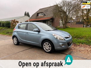 Hyundai I20 1.4i i-Motion|1E EIGENAAR|NAP|NL-AUTO|ONDERHOUDEN|BOEKJES|2 KEYS|STUURBEDIENING