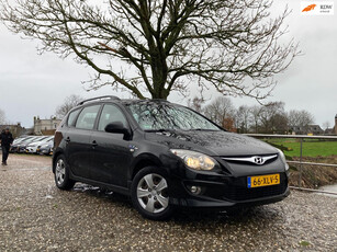 Hyundai I30 CW 1.6i i-Drive Cool | Airco + ''196.000''KM Nu € 4.975,-!!!