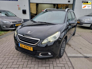 Peugeot 2008 1.2 PureTech Urban Cross