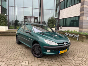 Peugeot 206 1.6-16V Roland Garros | Pano dak | Airco