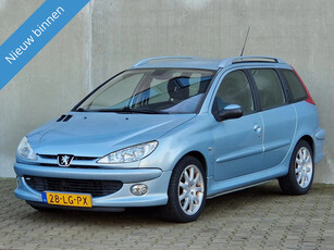 Peugeot 206 SW 1.6-16V XS automaat apk 10-2025