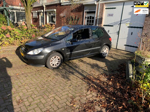 Peugeot 307 1.6-16V XS Nieuwe Apk !!