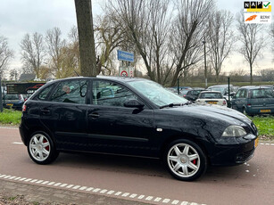 Seat Ibiza 1.4-16V Sportrider AIRCO!5DEURS!APK!KOOPJE!