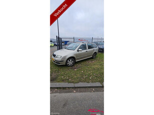 Skoda Fabia Combi 1.2-12V Elegance