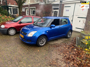 Suzuki Swift 1.3 luxecool airco enz: APK nieuw!!