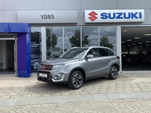 Suzuki Vitara 1.4 Boosterjet Style Smart Hybrid €31.250 Geheel rijklaar Direct uit voorraad leverbaar! info: M. Safari 0492588976