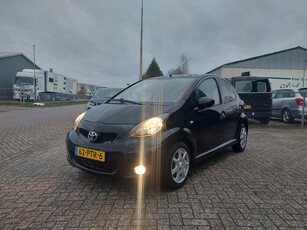 Toyota Aygo 1.0-12V Dynamic Navigator !! VOL JAAR APK !!