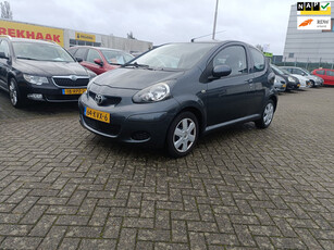 Toyota Aygo 1.0 AUTOMAAT/EERTE EIGENAAR