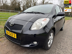 Toyota Yaris 1.3 VVTi Luna met climate control en trekhaak