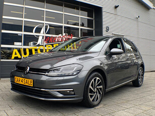 Volkswagen Golf 1.0 TSI Comfortline Business - Navigatie I Airco I LED I PDC I Sport velgen I Dealer onderhouden