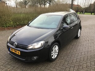 Volkswagen Golf 1.2 TSI HIGHLINE BLUEMOTION